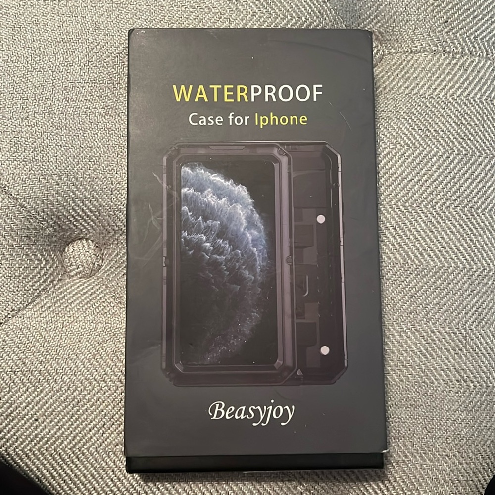 Waterproof iPhone 12 case